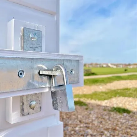 Image 9 - Beach Hut, Worthing, West Sussex, Bn12 - Apartment for sale