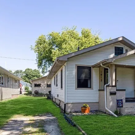 Buy this 2 bed house on 1812 Evelyn Street in Perry, IA 50220