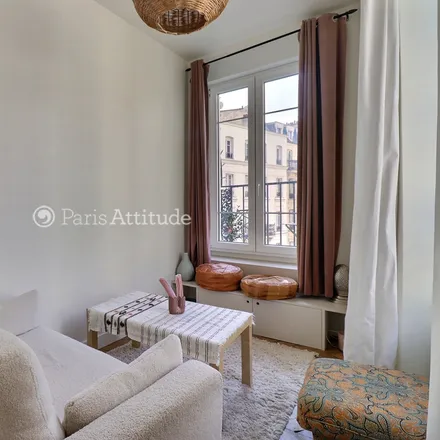 Image 4 - 2 Rue Ramey, 75018 Paris, France - Apartment for rent