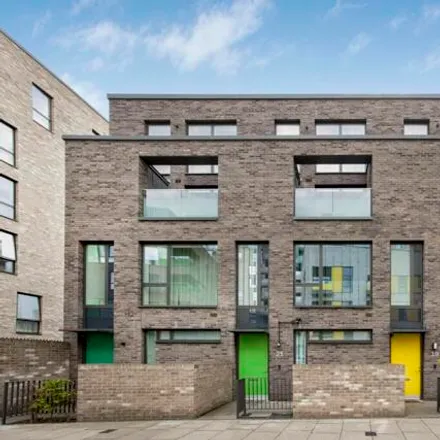 Buy this 4 bed townhouse on Gosling Lodge in Fergus Street, London