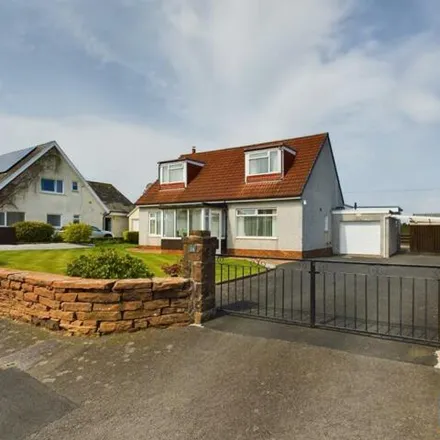 Buy this 3 bed house on Warrenhill Road in Greenlea, DG1 4PW
