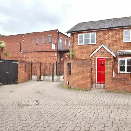 Rent this 2 bed house on The George Mews in Ringwood, BH24 1AR