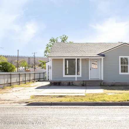 Buy this 3 bed house on 2710 Ridgemere Boulevard in Dumas Junction, Amarillo