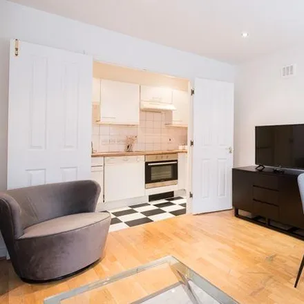 Image 3 - Cedar House, 39-41 Nottingham Place, London, W1U 5EW, United Kingdom - Apartment for rent