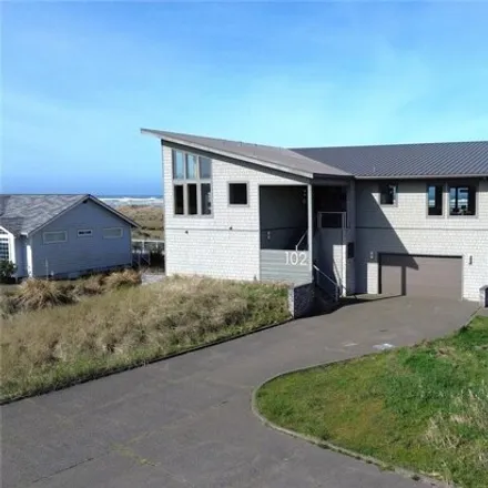 Buy this 3 bed house on Dunes Lane in Ocean City, Grays Harbor County