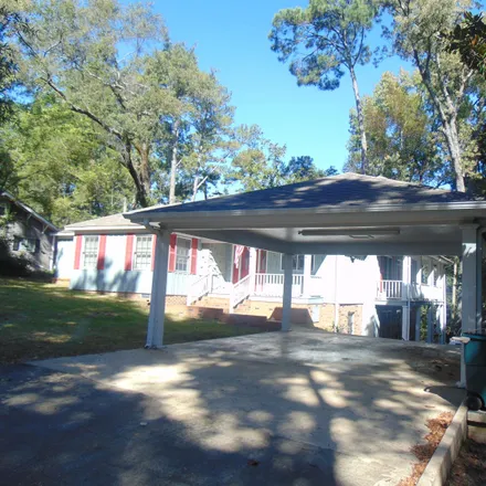 Image 2 - 1017 South 11th Avenue, Columbus, MS 39701, USA - House for sale