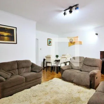 Rent this 6 bed house on Rua dos Alpes in Vila Curuçá, Santo André - SP
