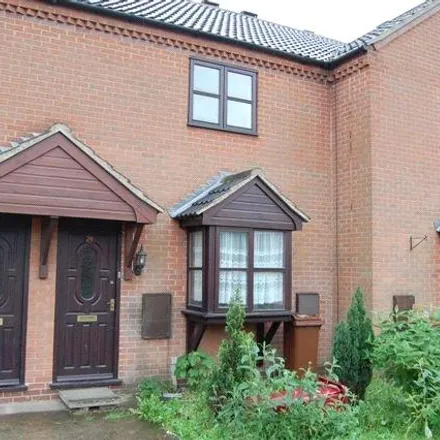 Rent this 2 bed townhouse on Trinity Court in Broughton, DN20 0EF