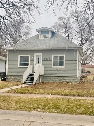 Buy this 3 bed house on 378 Southeast 27th Street in Des Moines, IA 50317
