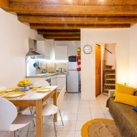 Rent this 2 bed house on Arles in Bouches-du-Rhône, France