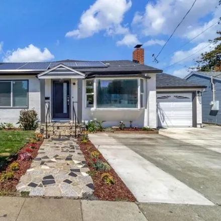 Buy this 3 bed house on East Hillsdale Boulevard & Curtiss Street in East Hillsdale Boulevard, San Mateo