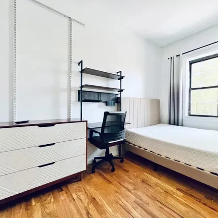 Image 3 - 173 Bleecker St, Brooklyn, NY 11221, USA - Room for rent