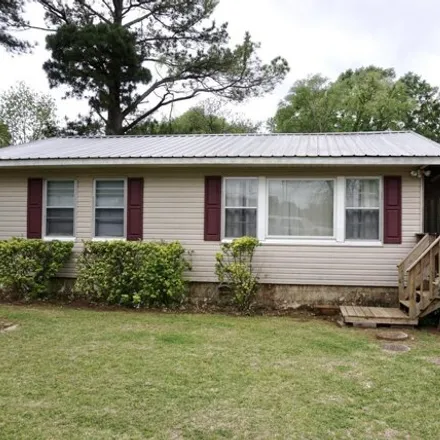 Buy this 3 bed house on 2564 Circle Drive in Bessemer Gardens, Hueytown