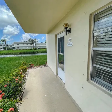 Image 5 - 324 Saxony Trail, Palm Beach County, FL 33446, USA - Apartment for rent