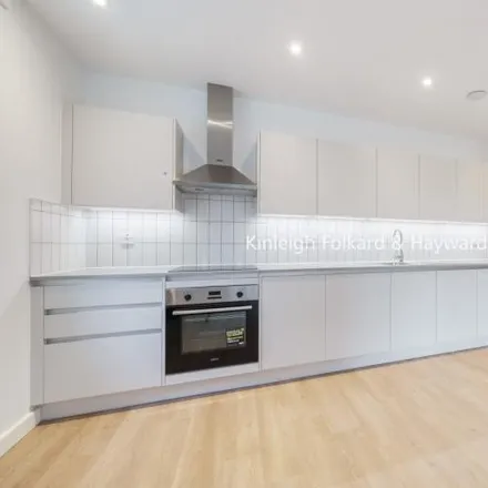Rent this 3 bed apartment on 23 Mast Street in London, IG11 7XB