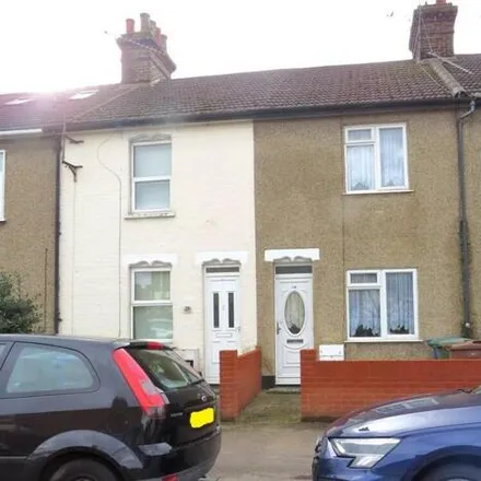 Buy this 3 bed townhouse on St Thomas Of Canterbury Roman Catholic Church in East Thurrock Road, Grays
