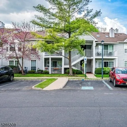 Buy this 2 bed condo on 27 Chelsea Court in Franklin Township, NJ 08823
