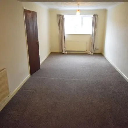 Image 5 - Blaenllechau Road, Ferndale, CF43 4PG, United Kingdom - Apartment for rent