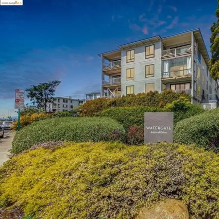 Buy this 1 bed condo on 2;4 Anchor Drive in Emeryville, CA 94626
