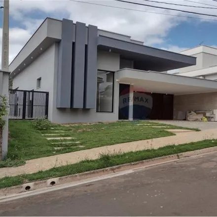 Buy this 3 bed house on Rua Professor Alcebíades Almeida Campos in Ondas, Piracicaba - SP