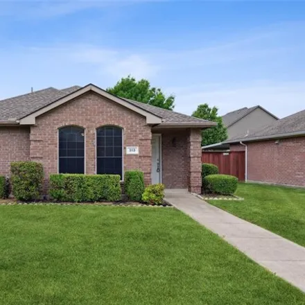 Buy this 3 bed house on 311 Pemberton Drive in Wylie, TX 75098