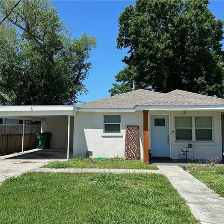 Rent this 2 bed house on 4211 Center Street in Metairie, LA 70001