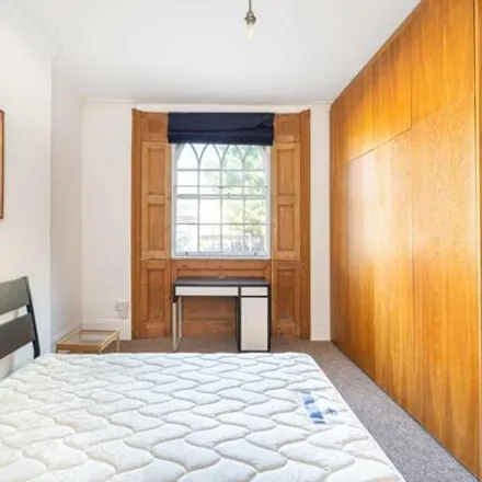 Image 3 - Caledonian Road, London, N1 9RE, United Kingdom - Apartment for sale