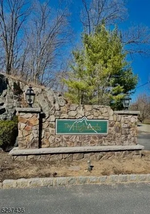 Buy this 2 bed condo on 94 Mountainside Drive in Pompton Lakes, NJ 07442