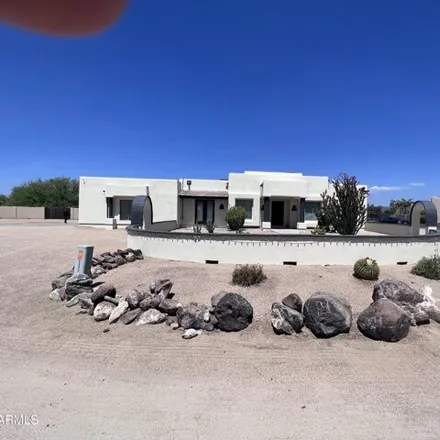 Buy this 6 bed house on 3010 West Valley View Trail in Maricopa County, AZ 85086