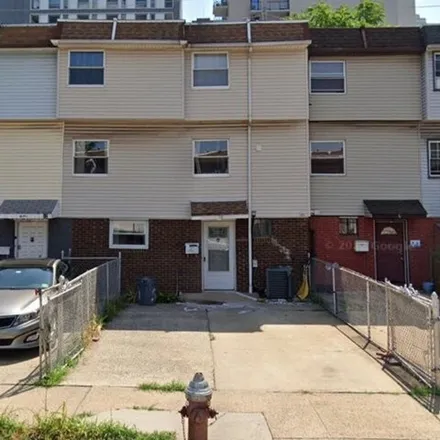 Rent this 5 bed townhouse on 2 Saddlewood Court in Jersey City, NJ 07302