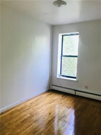 Image 3 - 280 Troy Avenue, New York, NY 11213, USA - House for rent