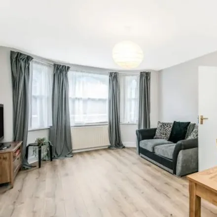 Rent this 1 bed apartment on Gypsy Corner in Leamington Park, London