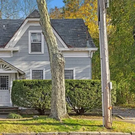Buy this 3 bed house on 299 Main Street in Village of Sag Harbor, Suffolk County