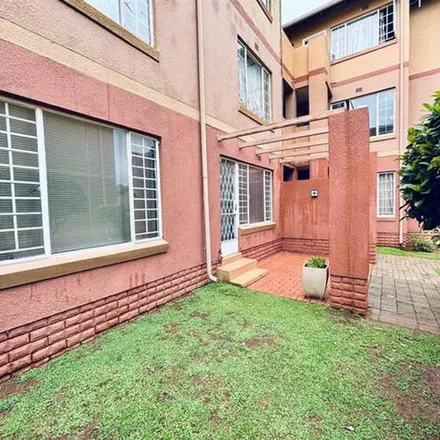 Image 6 - Silver Street, Goedeburg, Gauteng, 1518, South Africa - Apartment for rent