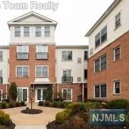 Buy this 1 bed condo on 11 Prospect Terrace in Tenafly, NJ 07670