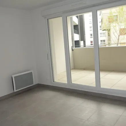 Image 7 - 150 Avenue Albert Einstein, 34000 Montpellier, France - Apartment for rent