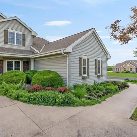 Buy this 4 bed house on 655 North Buth Road in Dousman, Waukesha County