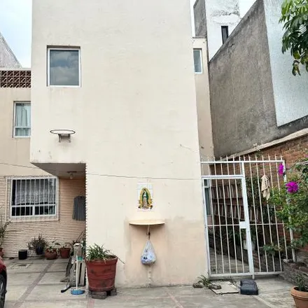 Buy this 4 bed house on Calle Rafael Ramírez in 54055 Tlalnepantla, MEX