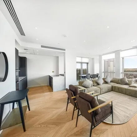 Rent this 3 bed apartment on Atlas Building in 145 City Road, London