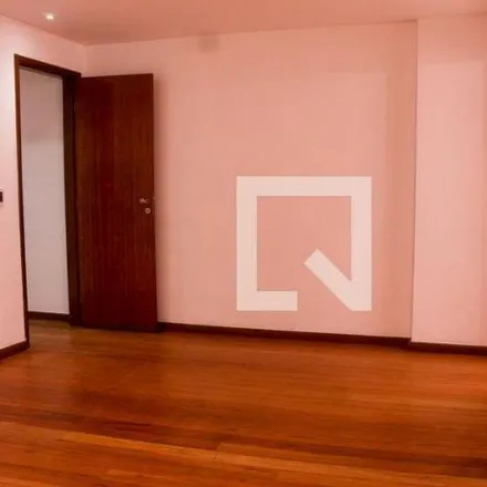 Rent this 2 bed apartment on Rua Edmundo Lins in Copacabana, Rio de Janeiro - RJ
