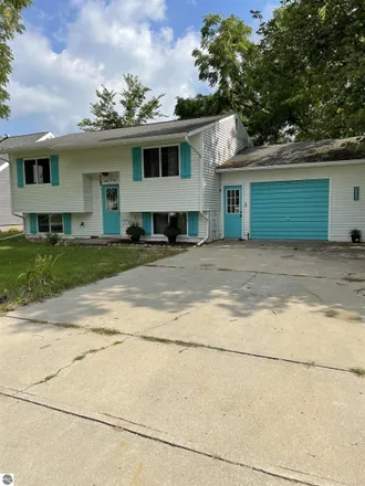 Image 1 - 804 Whitney Street, Mount Pleasant, MI 48858, USA - House for sale