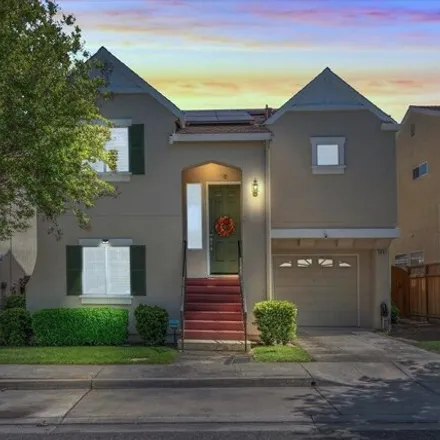 Buy this 3 bed house on 564 Chelsea Crossing in San Jose, CA 95138