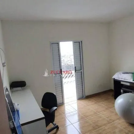 Buy this 2 bed house on Rua Caracas in Cocaia, Guarulhos - SP