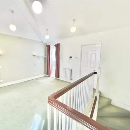 Image 5 - Hindon Court, 104 Wilton Road, London, SW1V 1HP, United Kingdom - Townhouse for sale