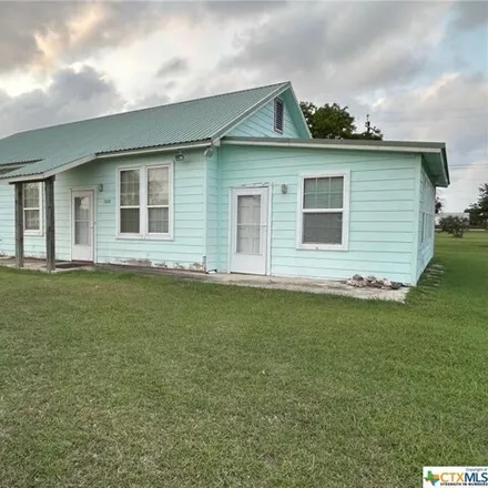 Image 2 - 1536 14th Street, Seadrift, Calhoun County, TX 77983, USA - House for sale