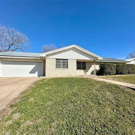 Image 2 - 919 Kirk Street, Hico, Hamilton County, TX 76457, USA - House for sale