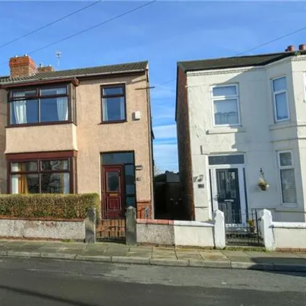 Buy this 3 bed duplex on 58 College Drive in Bebington, CH63 7LN