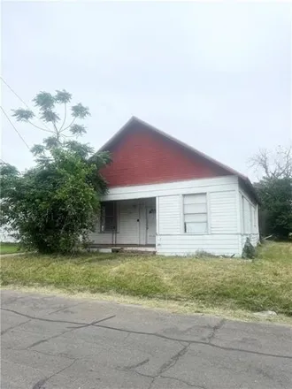 Buy this 3 bed house on 1183 Chestnut Street in Waco, TX 76704