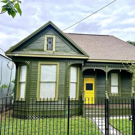 Rent this 2 bed house on 1504 Freeman Street in Houston, TX 77009