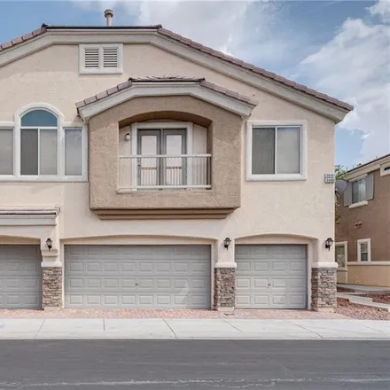 Image 2 - 6642 Lavender Lilly Lane, North Las Vegas, NV 89084, USA - Townhouse for sale